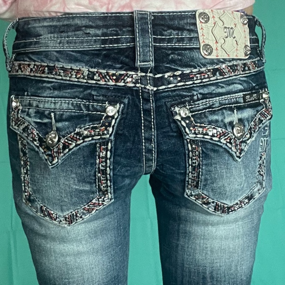 Miss me signature boot, cut size 25 jeans - Picture 3 of 17
